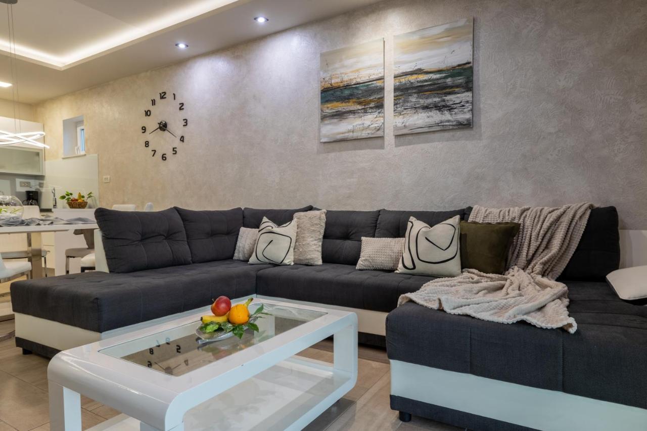 Apartments Niko Makarska Ngoại thất bức ảnh